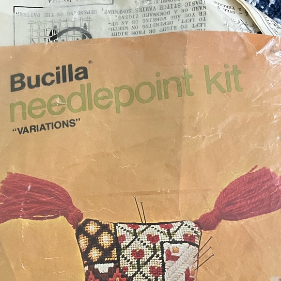 Vintage Bucilla pin cushion kit. Mostly Completed. - Picture 7 of 10